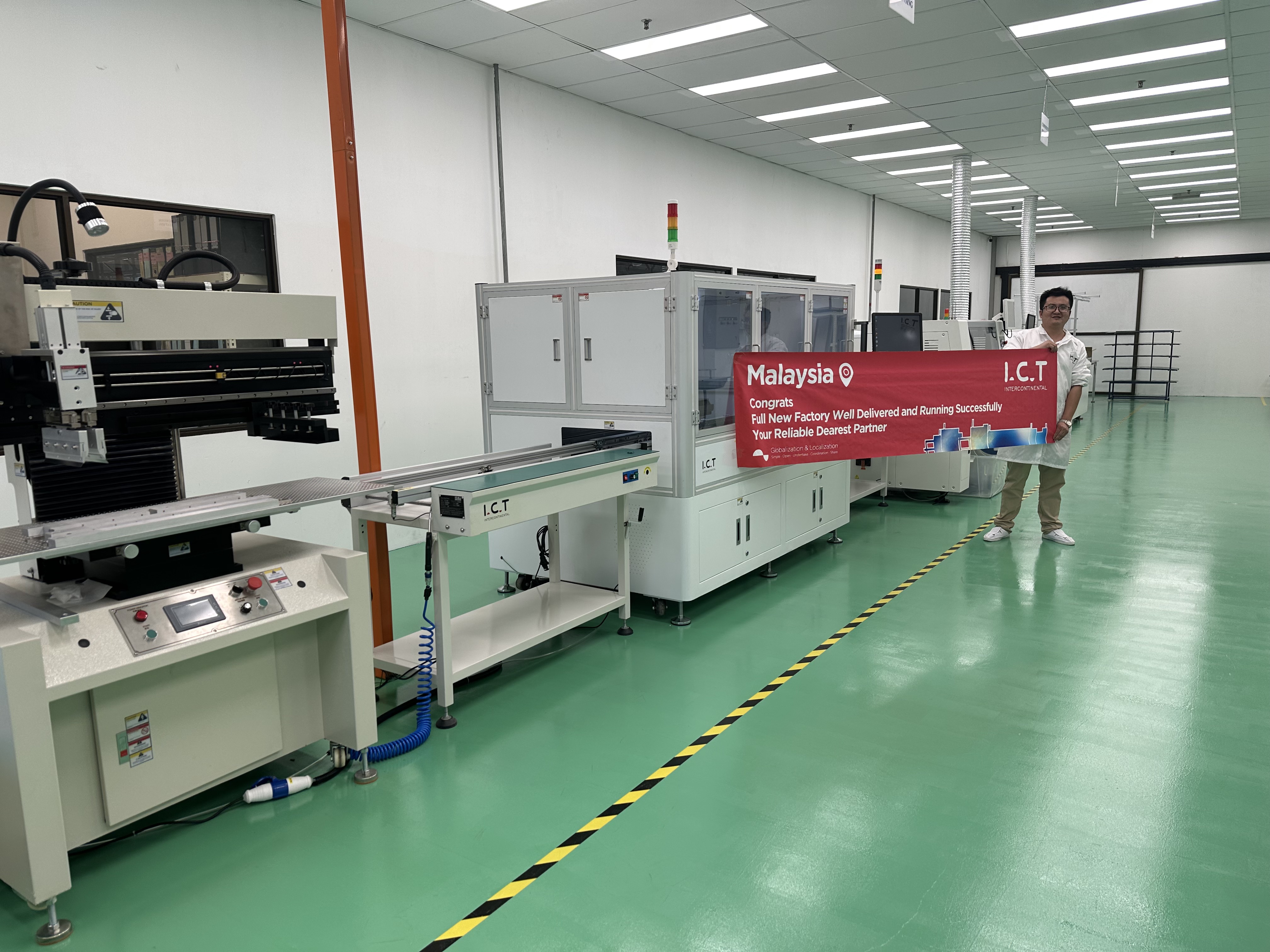 SMT Line Machine מכונת קו SMT