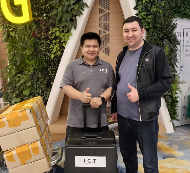 מהנדס ICT מגיע לאוזבקיסטן להתקנת פס ייצור SMT