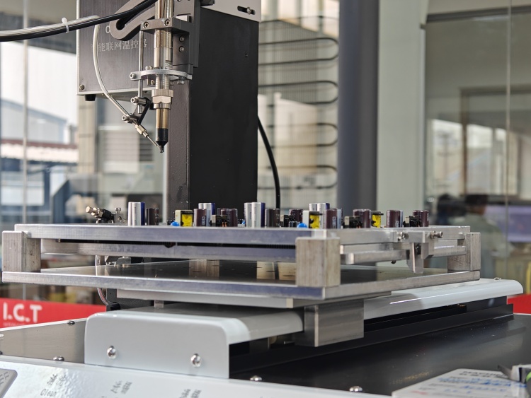 מבחן רובוט הלחמה ICT 02