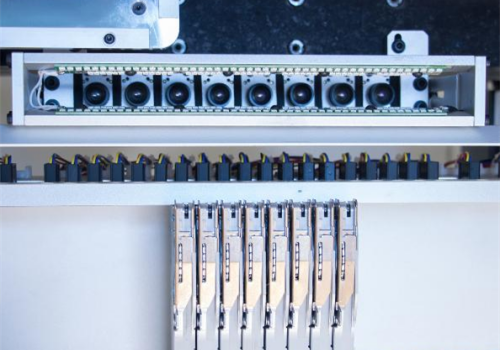 מכונת הבחירה והמקום של ICT LED