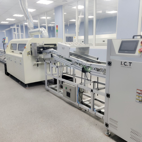 תקשוב | מכונת הלחמת גל עם שטף עבור חלקי PCB גדולים 