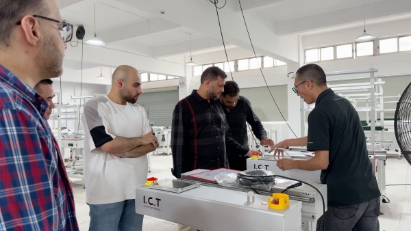 1-2 יצרן יצרן סעודי לקבלת קבלת קו ציפוי SMT