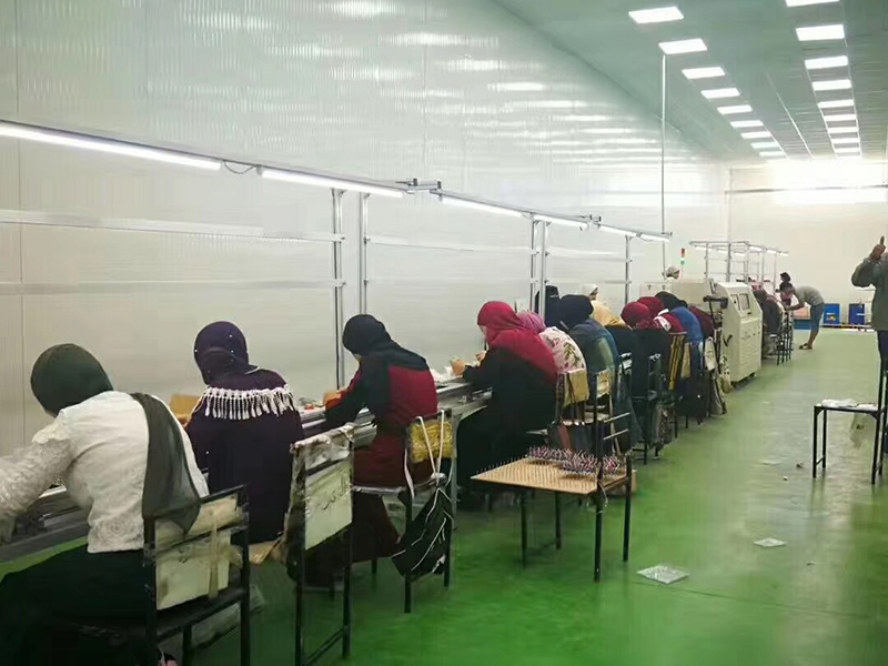 קו הרכבה של נורת LED